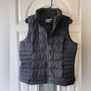 𝅺land’s End Black size M Women’s Puffer Vest